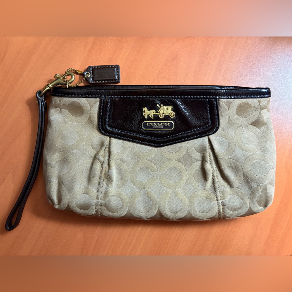 Coach Vintage Op Art Brown leather and Signature fabric wristlet